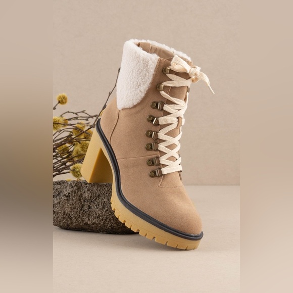 Heeled Platform Lace Up Sherpa Boots - Oasis Society - Picture 3 of 4